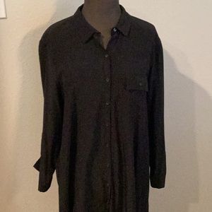 Top shop new with tags,size 8 long button front black tunic.